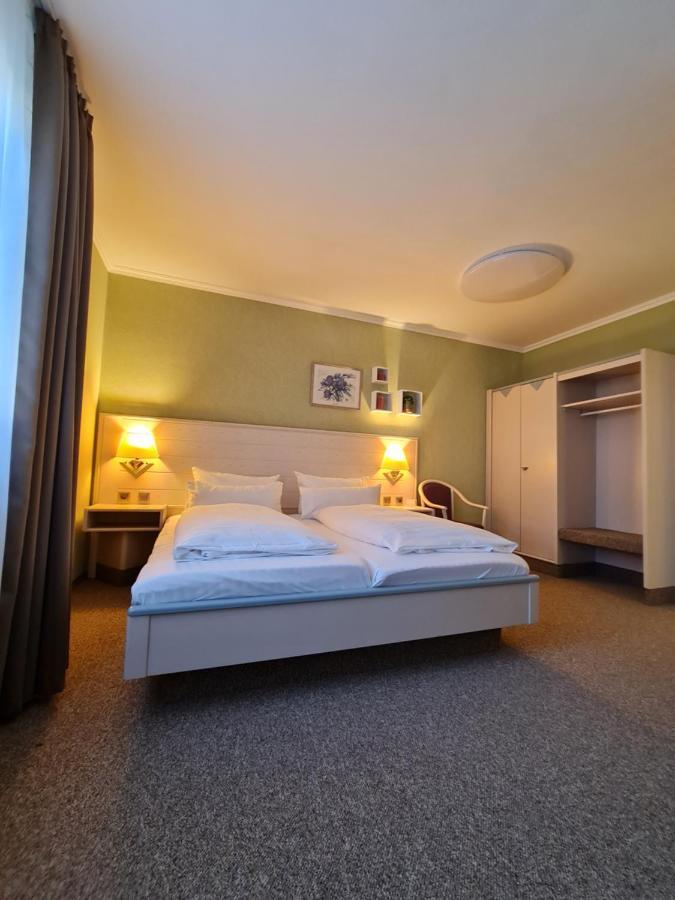 Ambiente Hotel garni Plauen Exterior foto