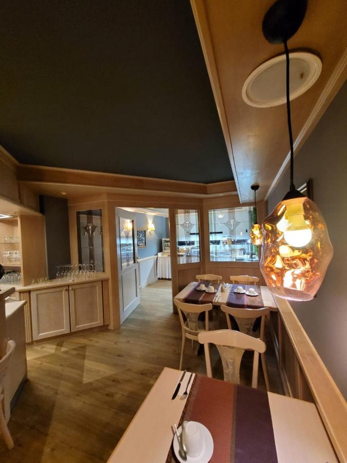 Ambiente Hotel garni Plauen Exterior foto
