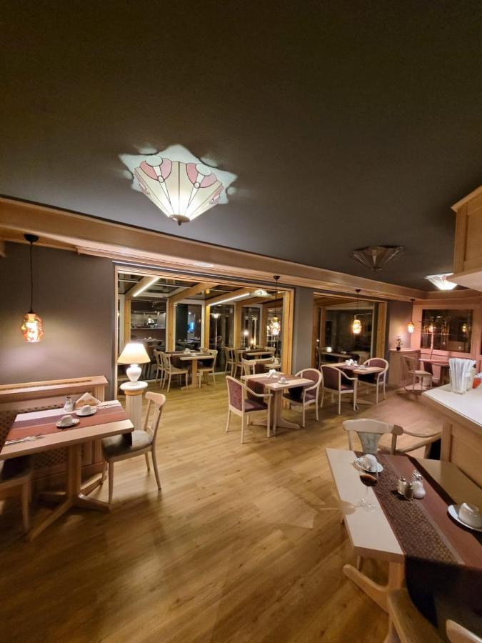 Ambiente Hotel garni Plauen Exterior foto