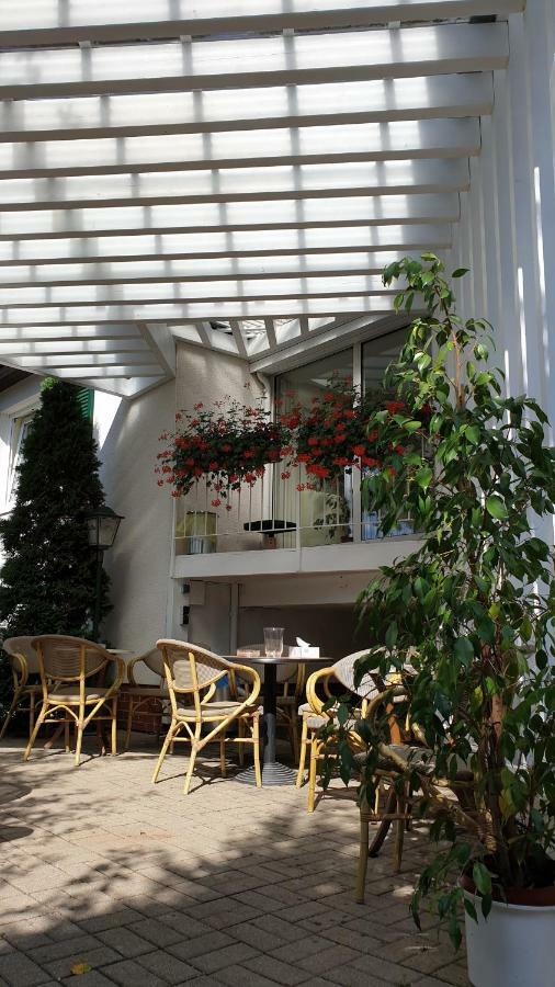 Ambiente Hotel garni Plauen Exterior foto
